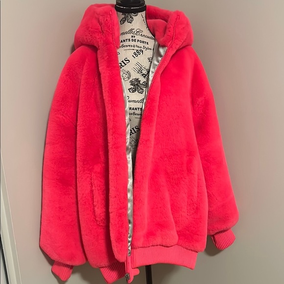 UGG Women's Pink Fleece Jacket - Picture 1 of 6